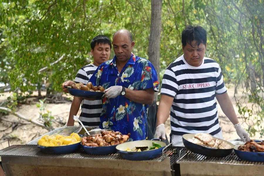 lifestyle_beach-bbq-16b.jpg