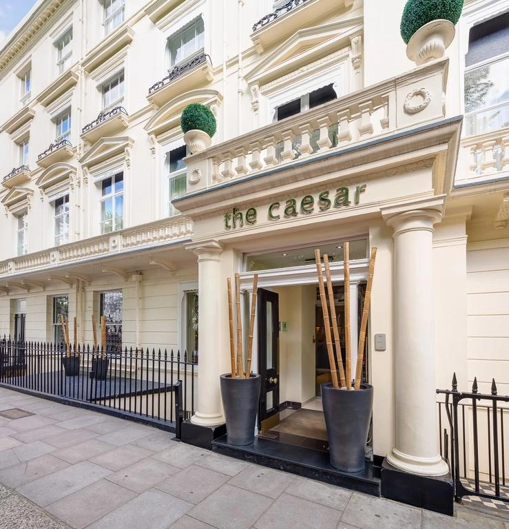 Caesar 4* « sans transfert »