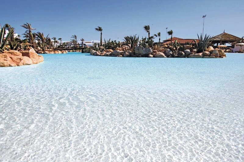TKD_15_025_-_Pools_(800x533).jpg