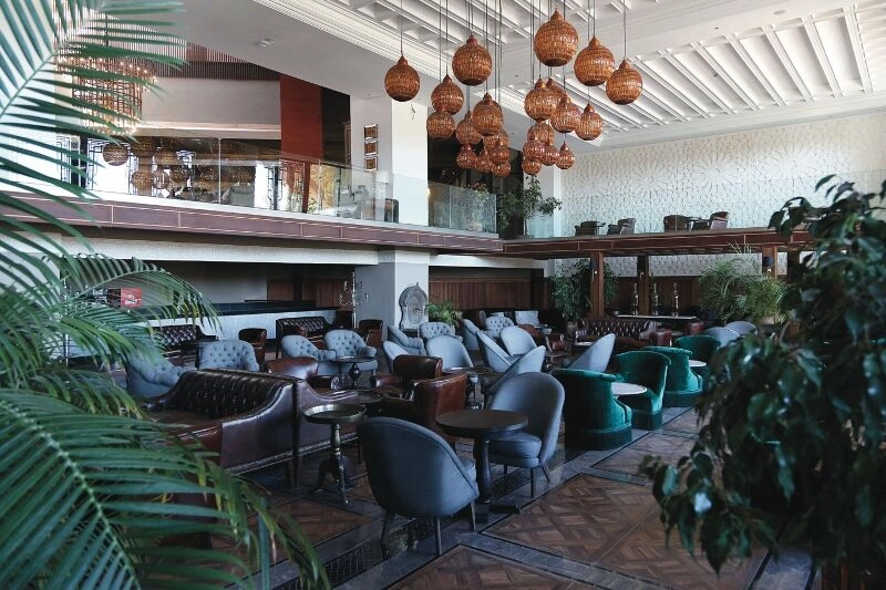 TBE_16_028_-_Lobby_bar_(800x533).jpg