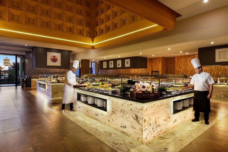 XTA_25_111-Main_restaurant.jpg