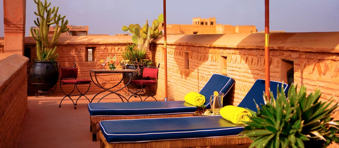 06_riad_tiwalines_roof_terrace.jpg