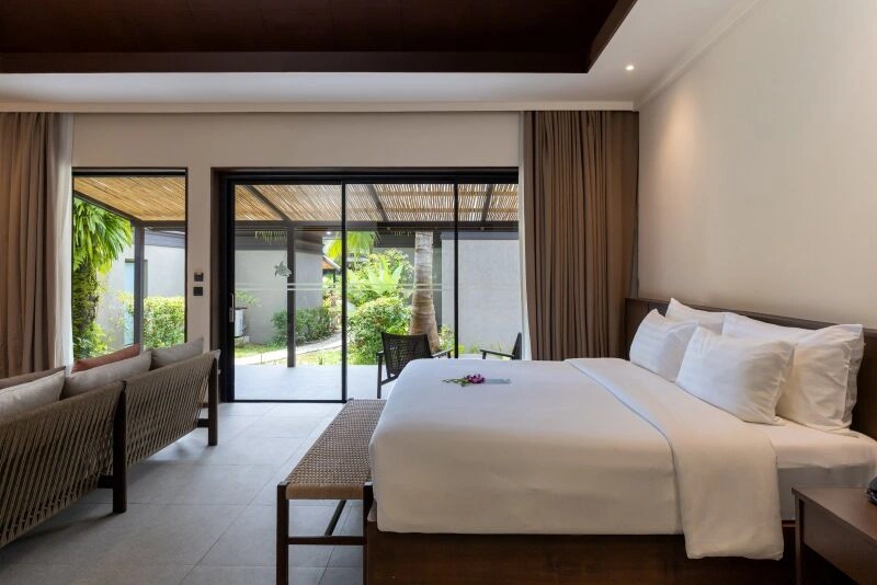 Villa_Garden4.jpg