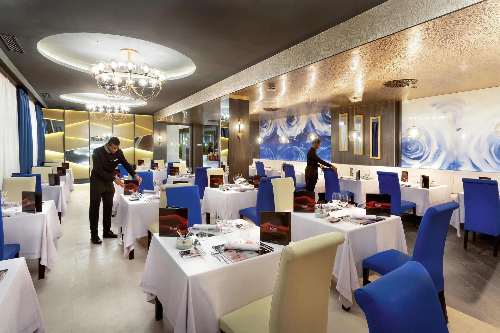 XBO_18_039_-_Fusion_restaurant.jpg