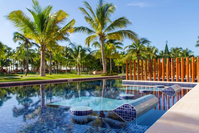 BMAYAGR_POOL_05.jpg