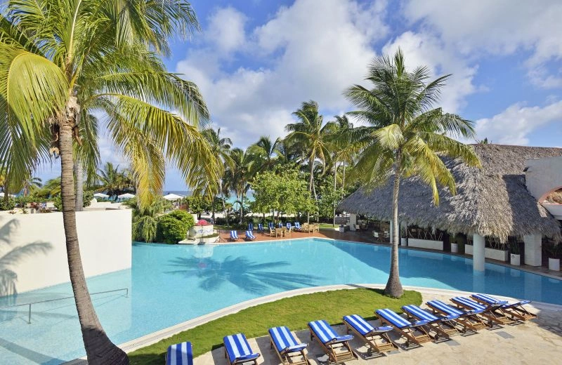 305MeliaLasAmericas-Pool.jpg