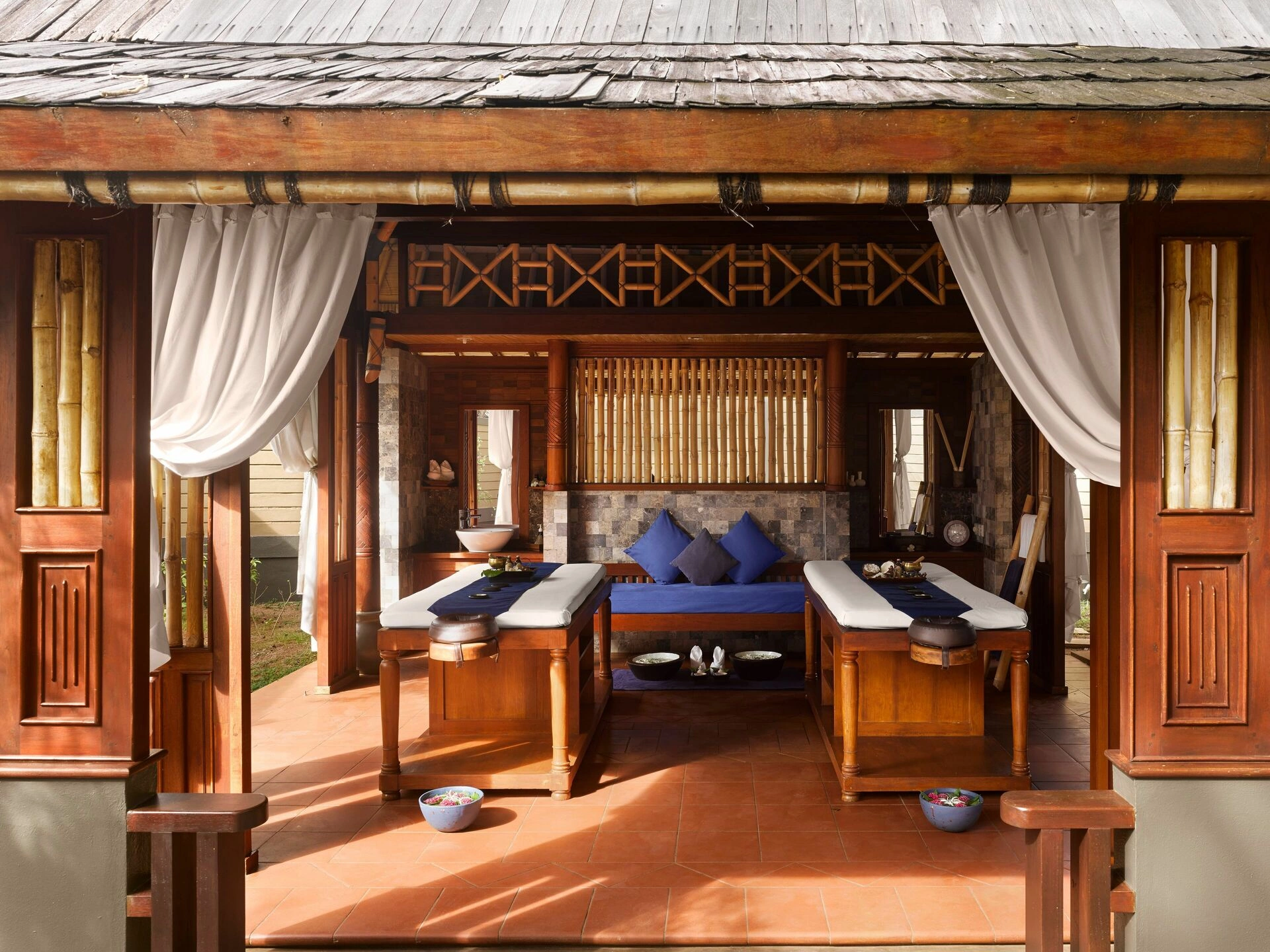 Villa_Nautica_-_Araamu_Spa_-_Room_-_4K.jpg