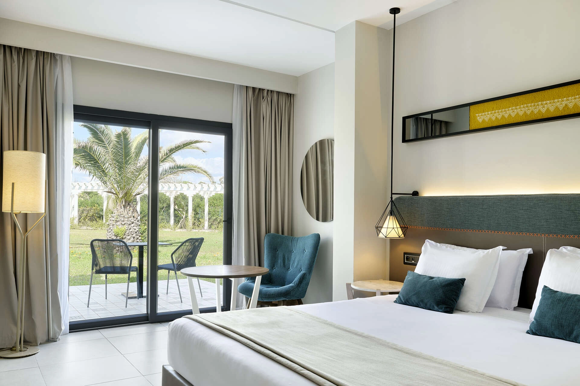 mrg_room_0017.jpg