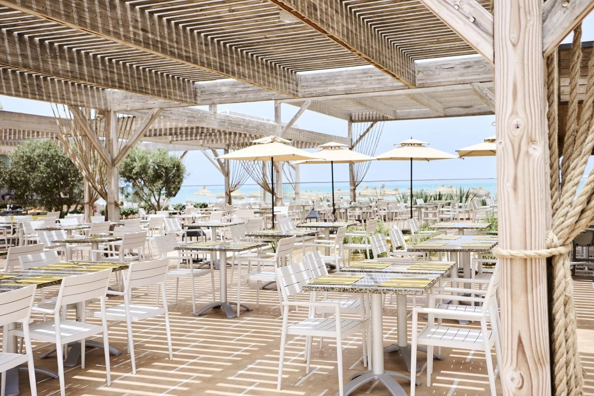 03_Restaurant.jpg