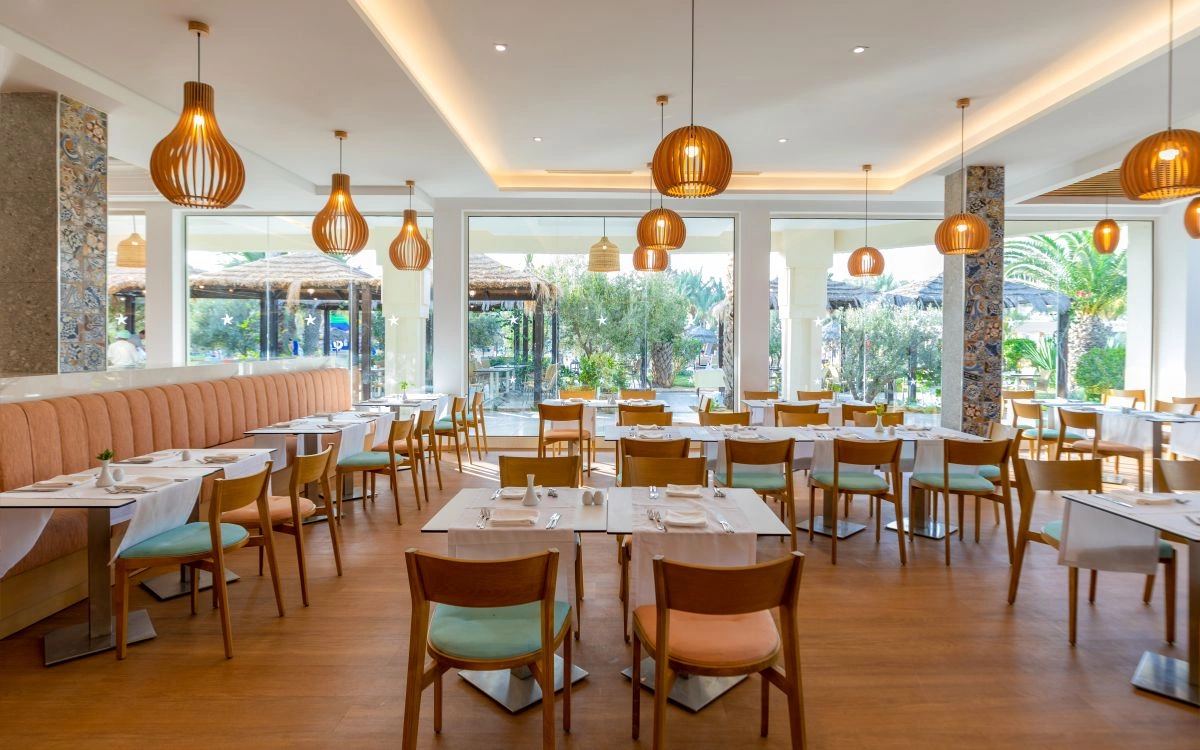 06_Restaurant.jpg