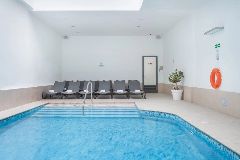 indoor-pool_.jpg