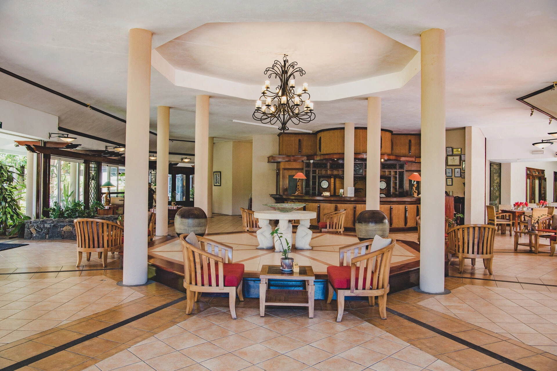 Lobby_Area.jpg