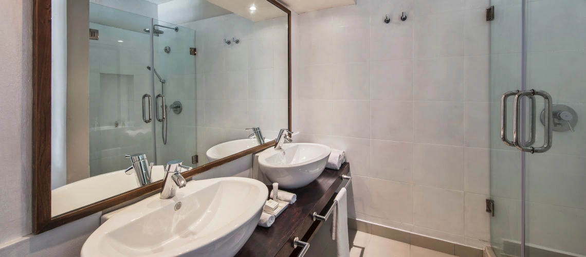 10_salle_de_bain.jpeg