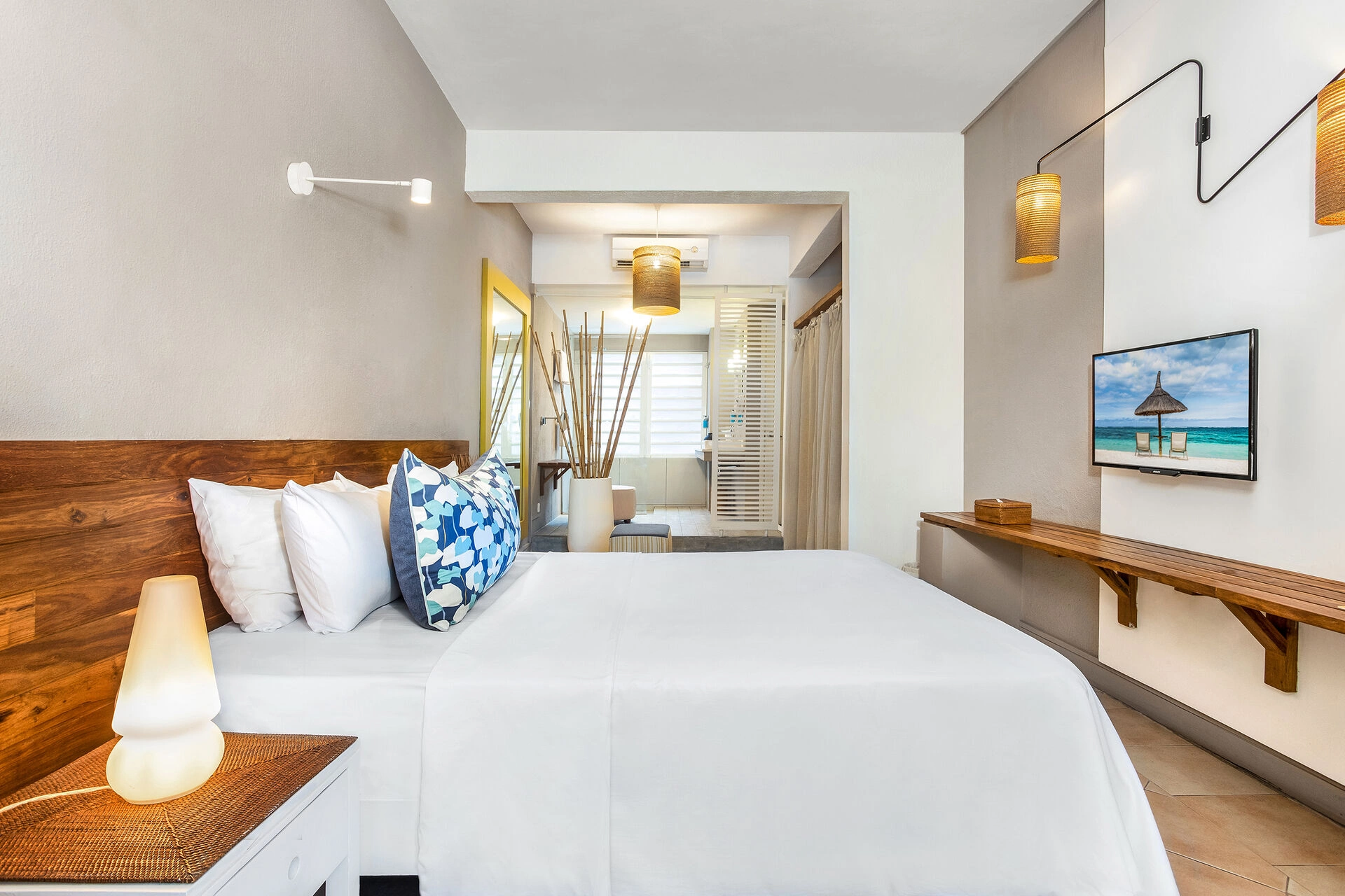 FA_Standard_room_Chambre_standard_01.jpg