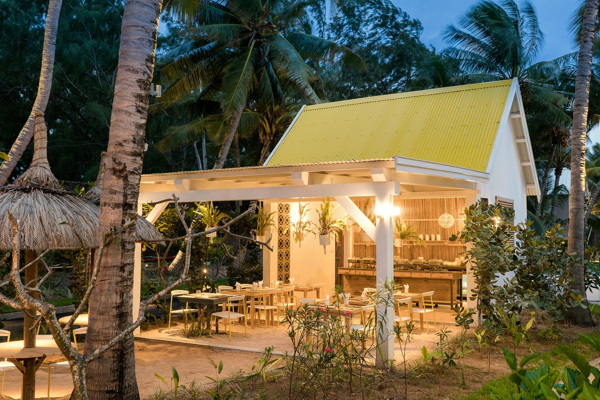 TA_Kot_Nou_restaurant_01.jpg