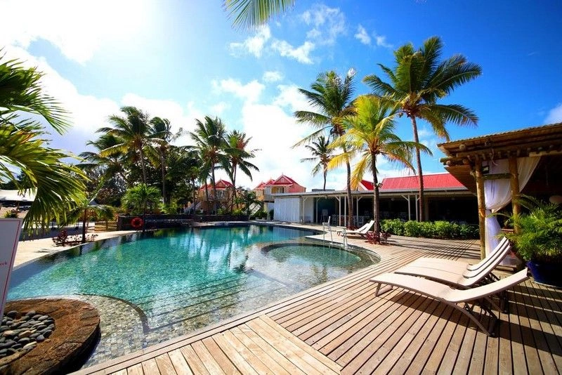 Villas Caroline 3*