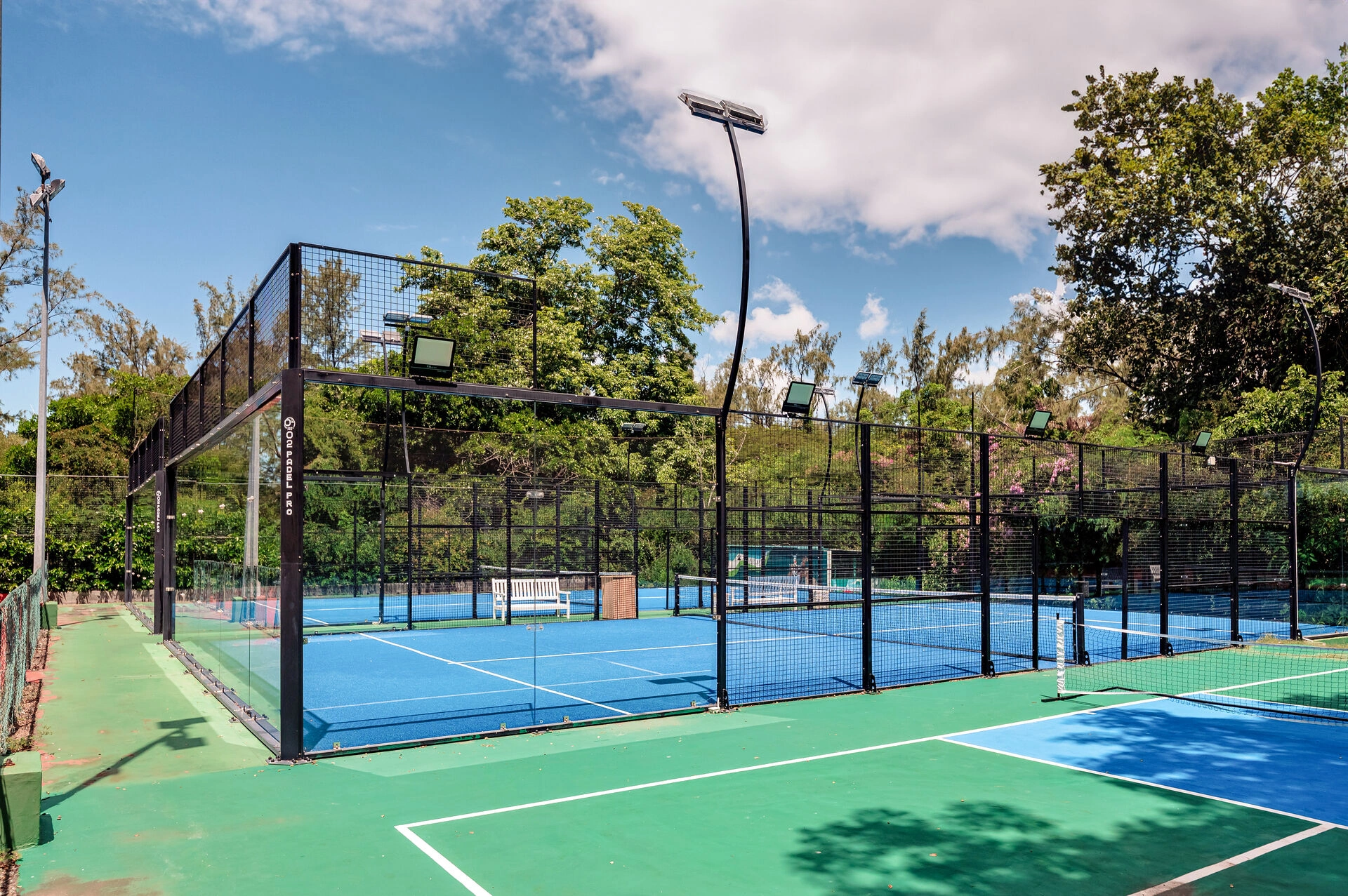 LA_Paddle_Court.jpg