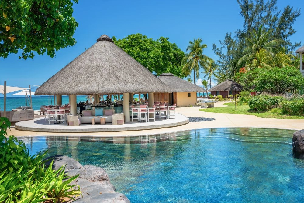 Coquillages_Bar_and_Pool_View.jpg