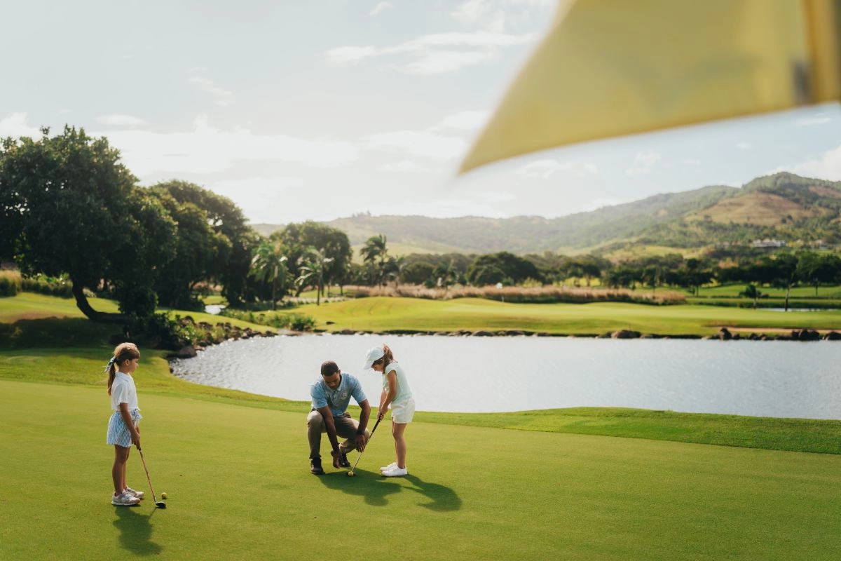 Golf_kids.JPG