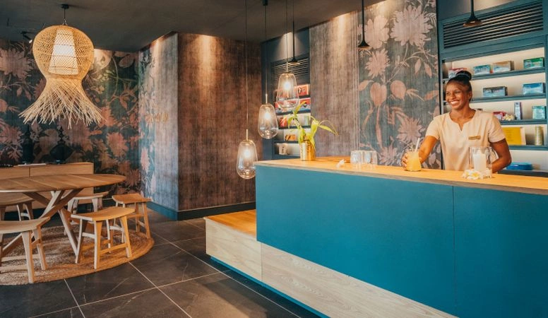 09_Tea_Lounge.jpg