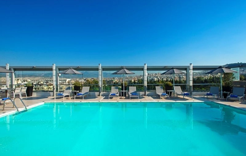 04SWIMMING_POOL2_.jpg