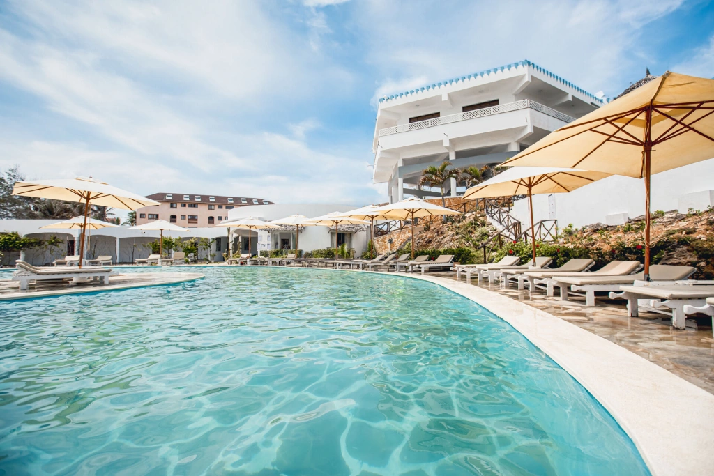 Pool_14.jpg