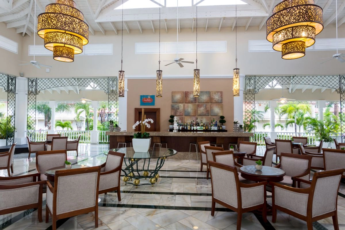 10_Restaurant.jpg