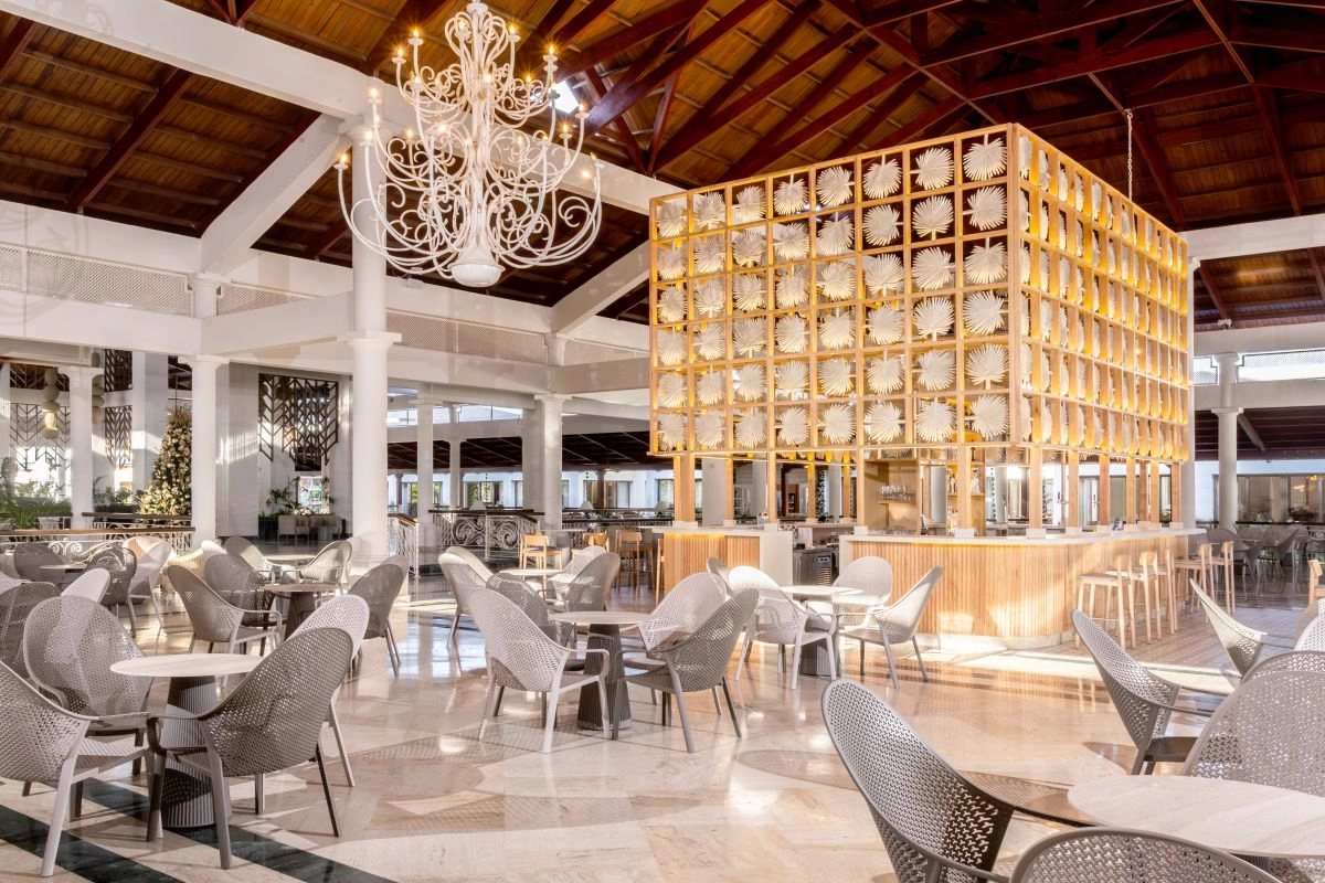 03_Lobby_Bar.jpg