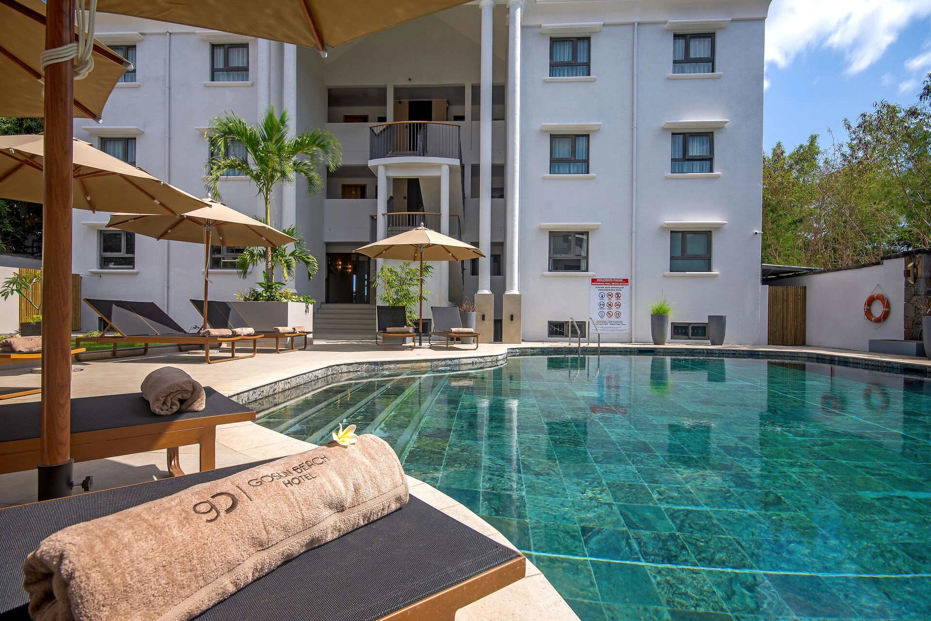 Pool_Bock_A1.jpg