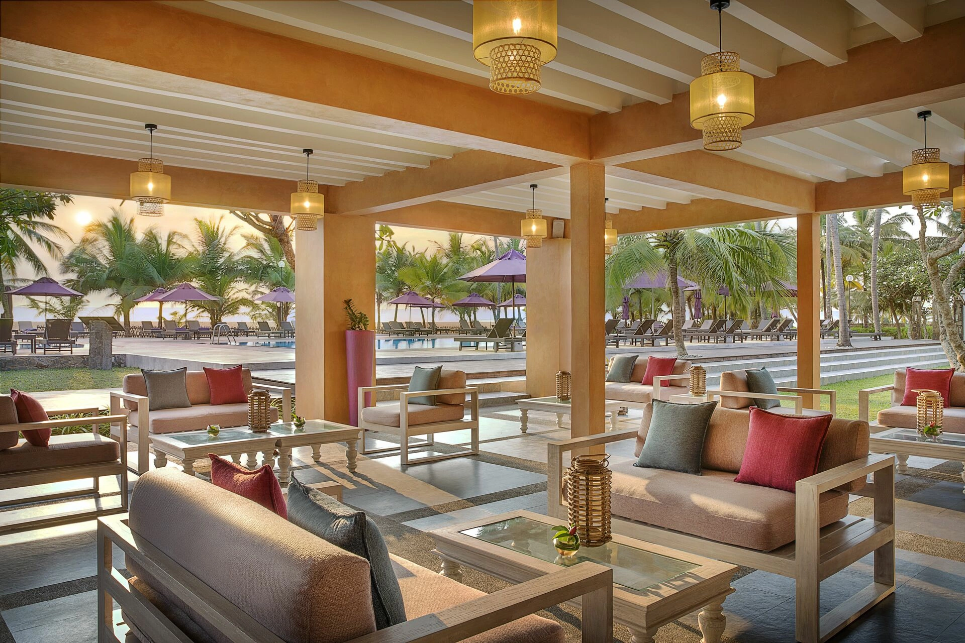 sunset_view_bar.jpg