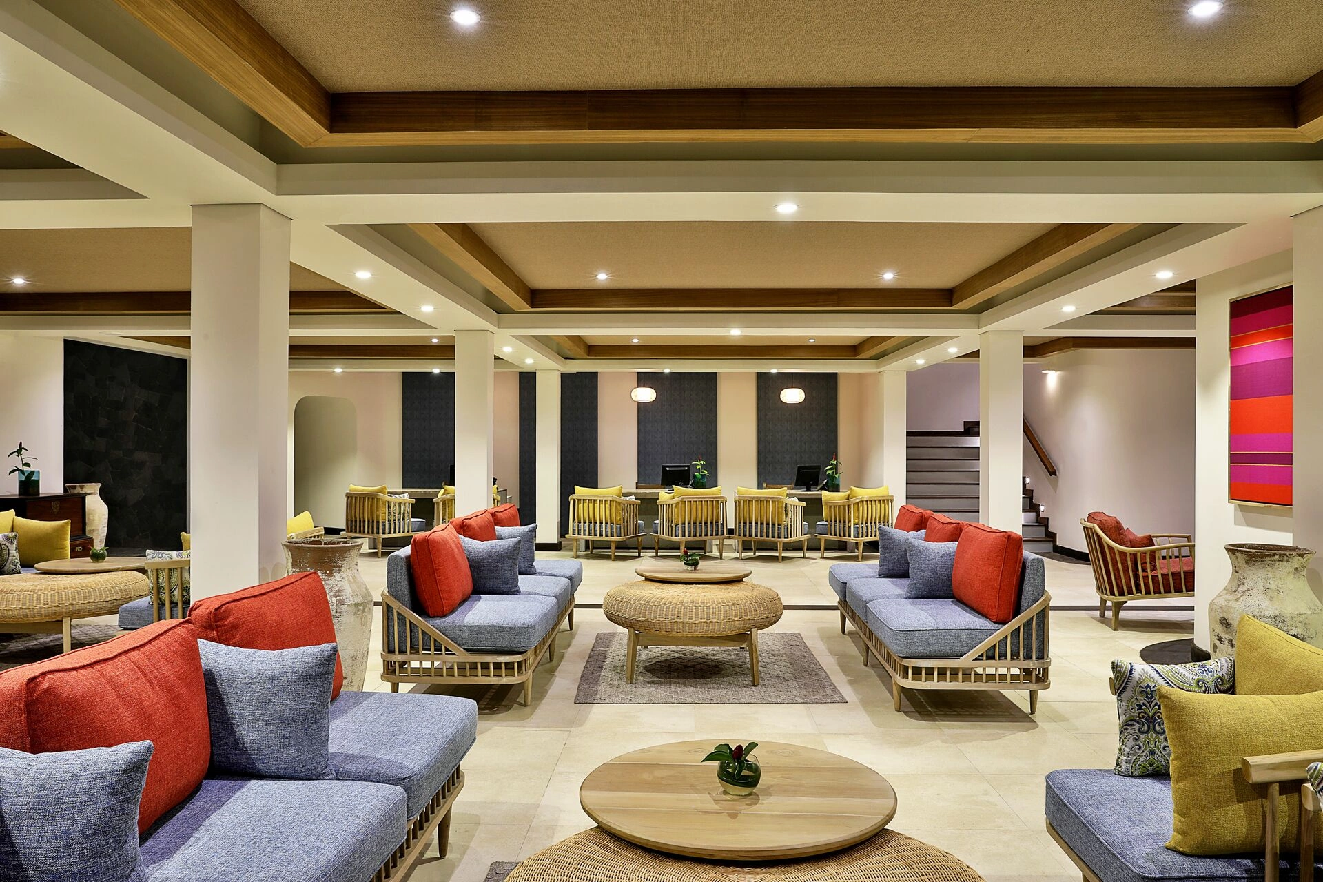 lounge.jpg