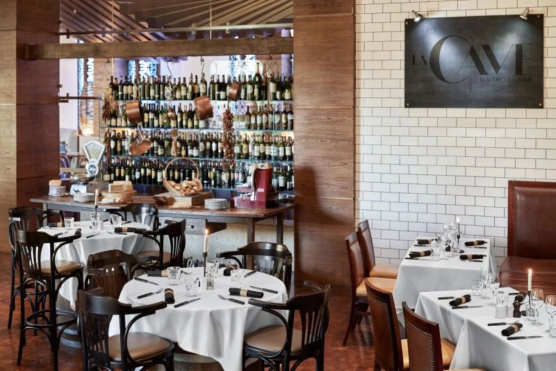 08_restaurant.jpg