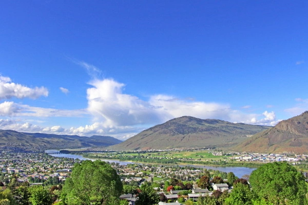 vue_766392_pgbighd.jpg