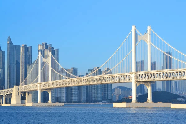 vue_781746_pgbighd.jpg