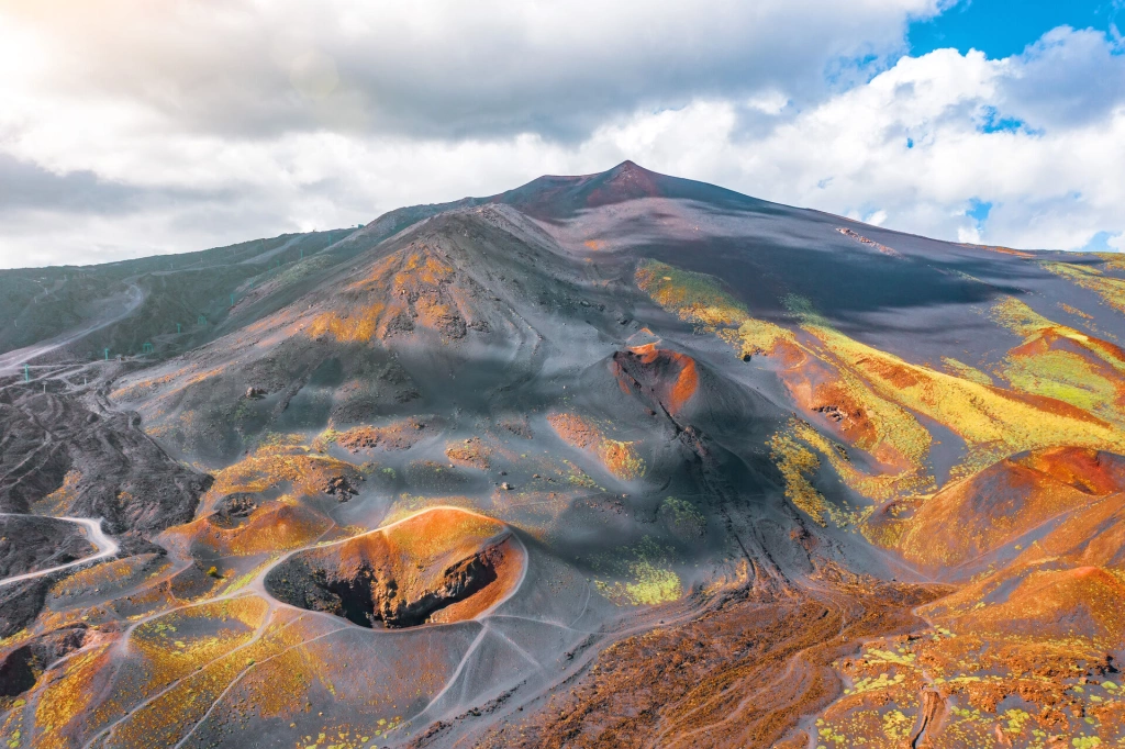 Etna_AdobeStock_277188271.jpeg