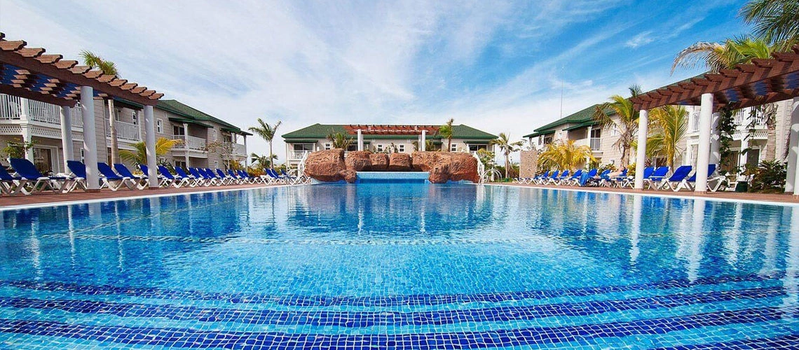 16_piscine_club_coralia_varadero_el_patriarca.jpg