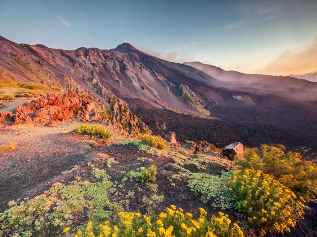 Etna_Fotolia_99779345_Subscription_Monthly_M.jpg