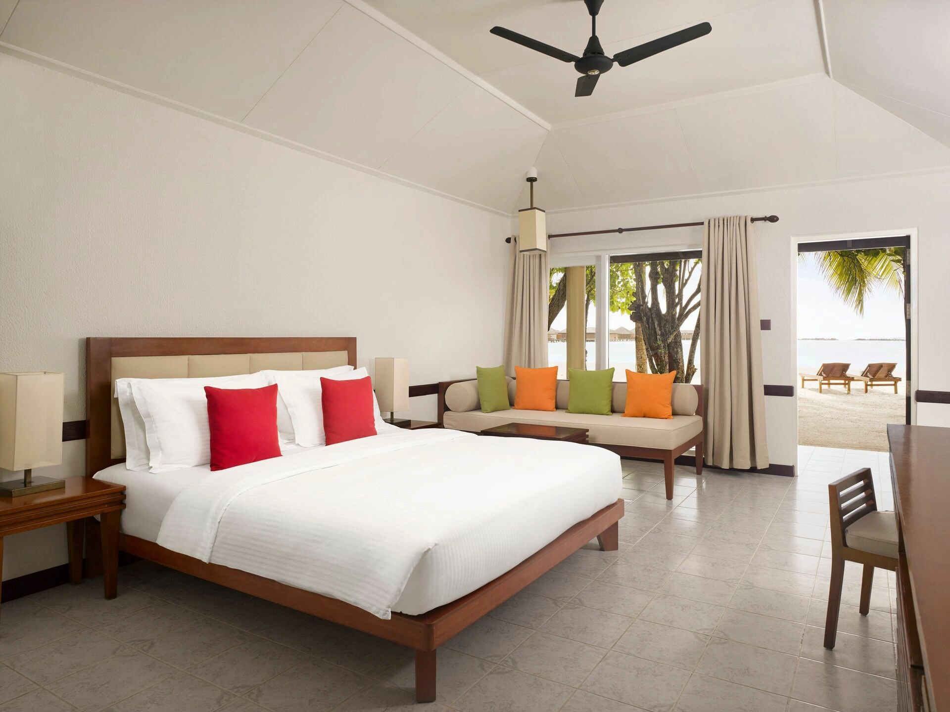 Villa_Nautica_-_Beach_Villa_-_Bed_-_4K.jpg