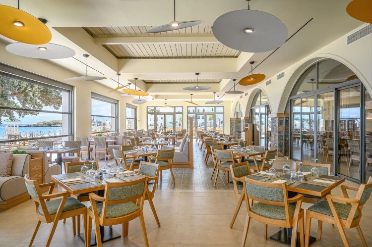Creta_Maris_Enomy_Restaurant.jpg
