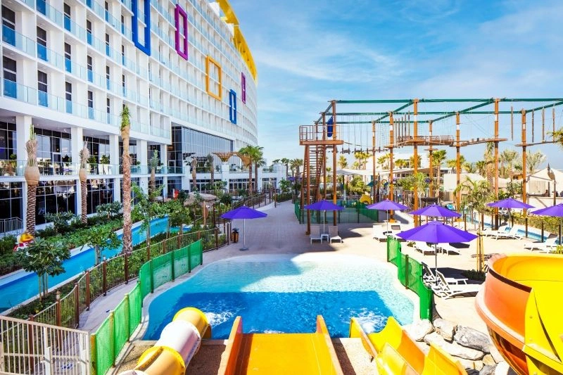 cdd-water-slide_(800x533).jpg