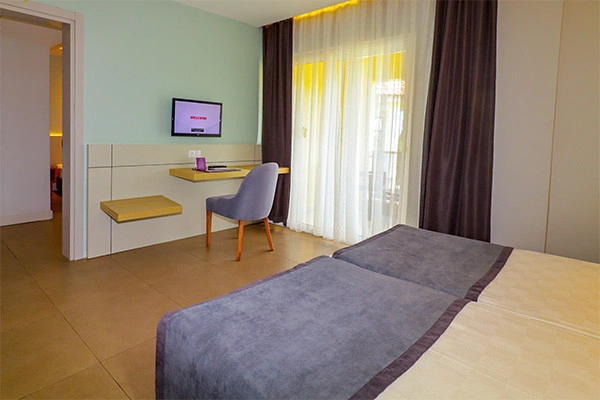 vue_868649_pgbighd.jpg
