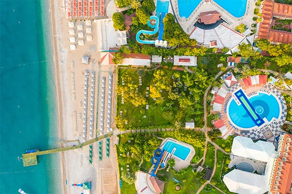 vue_868643_pgbighd.jpg