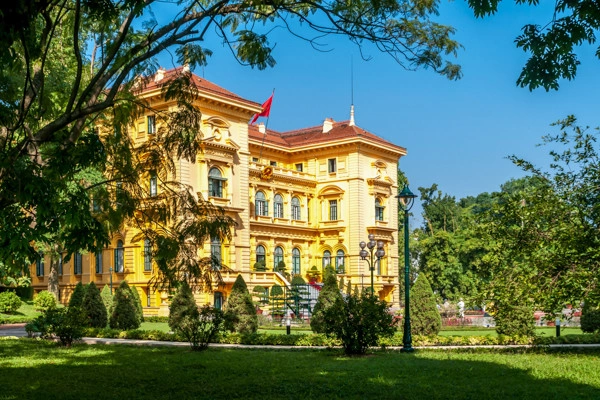 vue_692243_pgbighd.jpg