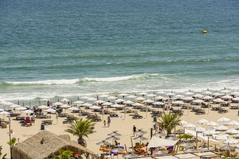 Beach_MPM_Hotel_Astoria_(1).jpg