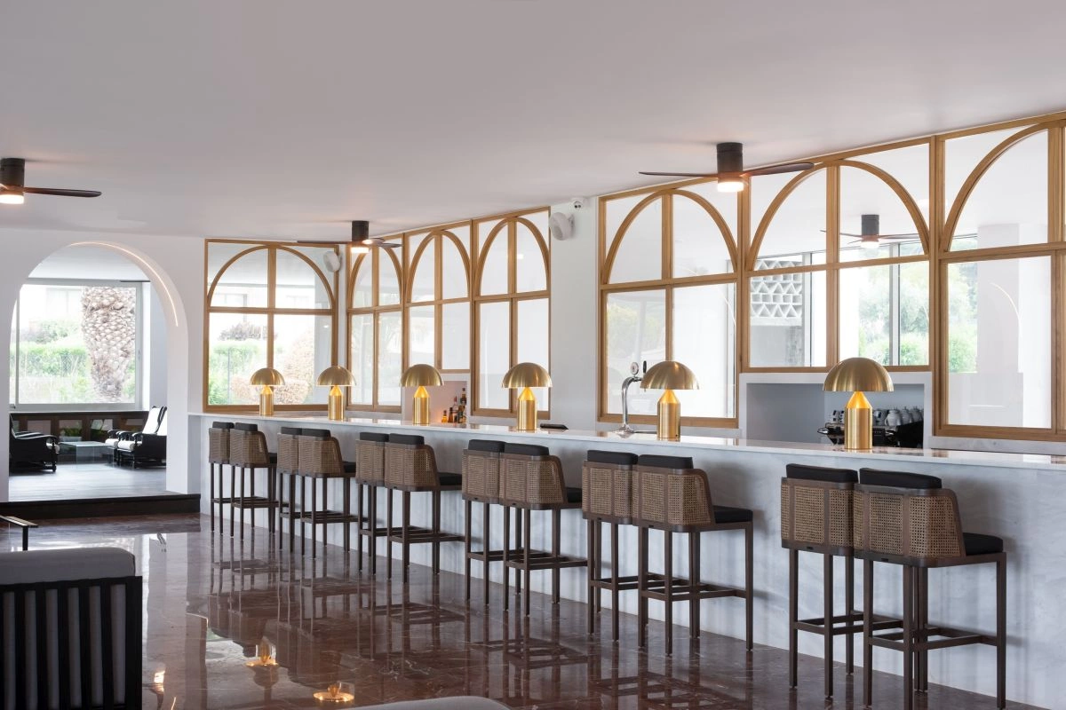 07_Palm_Lobby_Bar.jpg