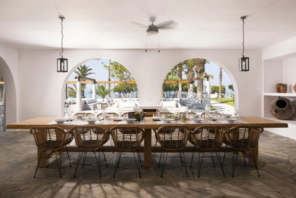 04_Magnolia_Restaurant.jpg
