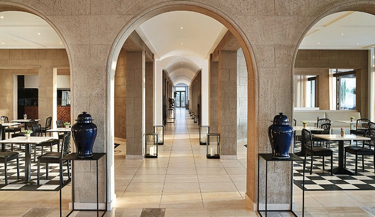 04_restaurant_Creperie_and_Gelateria.jpg