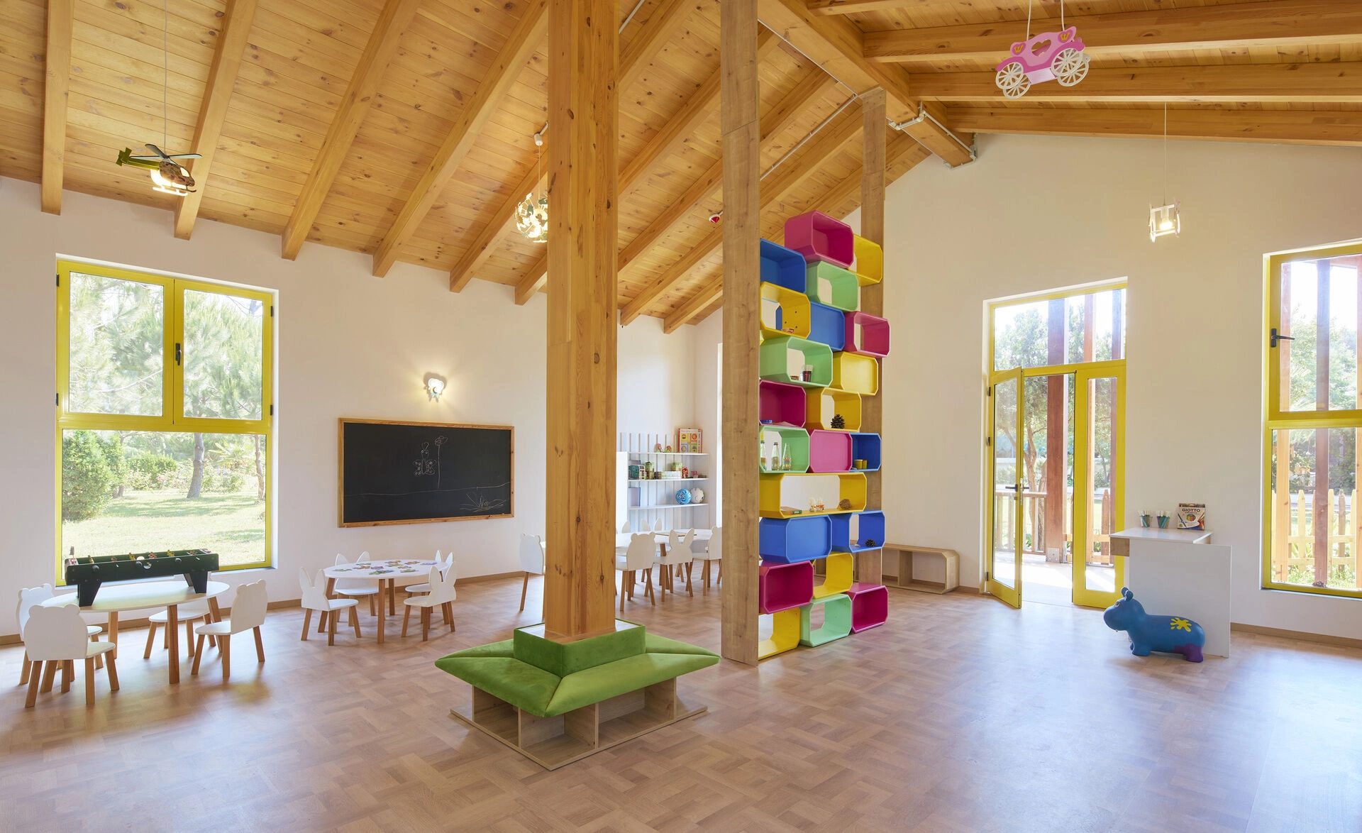 313SolTropikalDurres-Kidsdom.jpg
