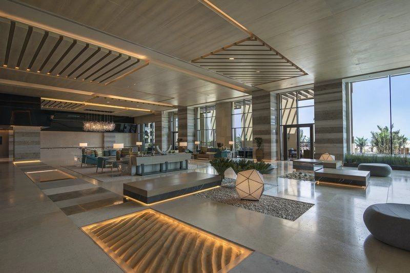 lobby_(2)_(800x533).jpg