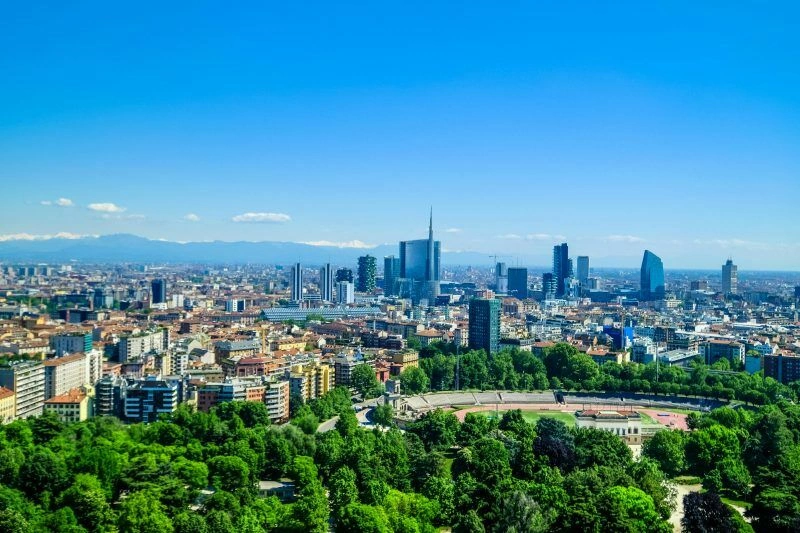 MILANO1.jpg